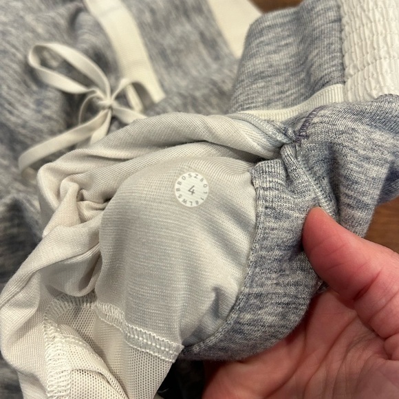 Lululemon Cool and Collected Joggers Gray Size 4 Women’s Athletic - Picture 5 of 7